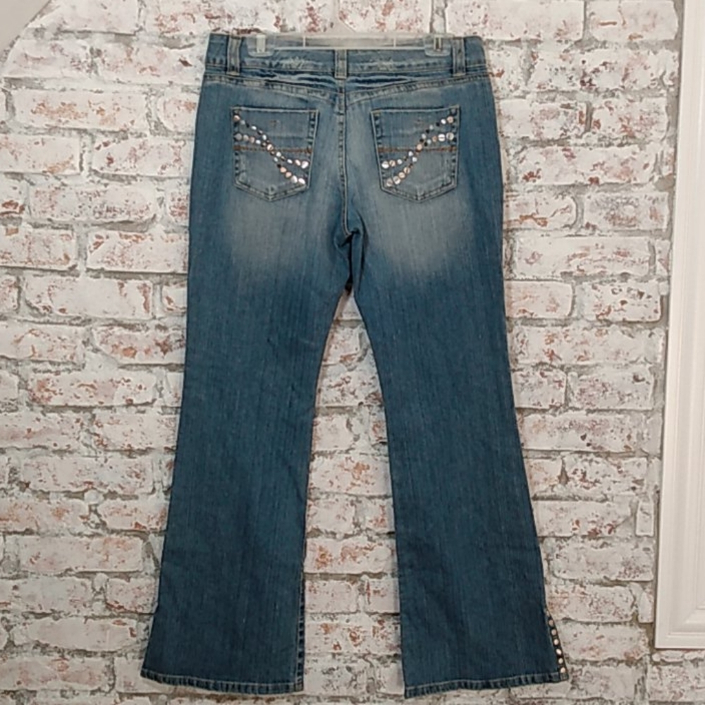 Jeans - Picture 2 of 5